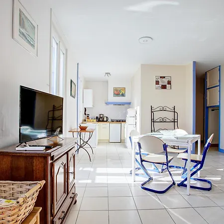 Apartment Mirande 1 - Appt Vue Et Montagne Port Vendres